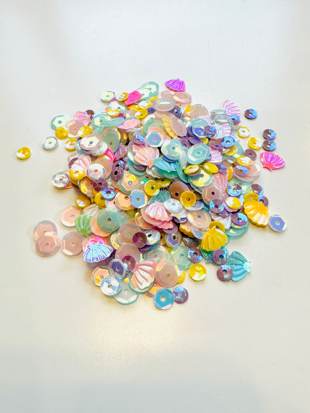 “Shell” Sequin Mix